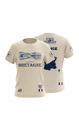 Bretagne Brittany France Travel Souvenir T-shirt for men. Regular fit. Amfanwear.